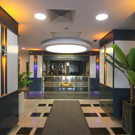 Grand Karum Hotel 3*