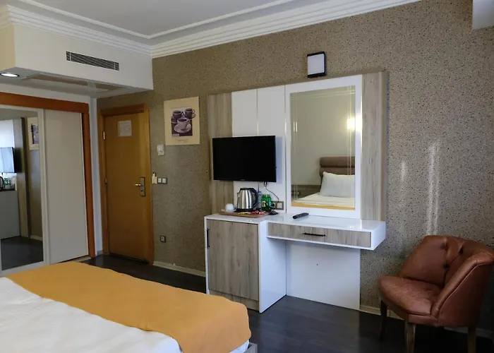 Anatolia Park Hotell 3*
